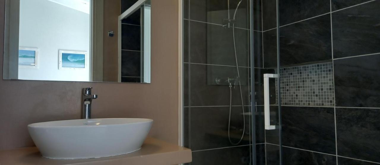 Katlantik Beach House Deluxe ซาลเรย์ ภายนอก รูปภาพ